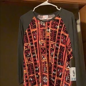Lularoe. 2x Randy shirt